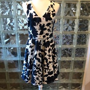 Soprano Dress-Size Large